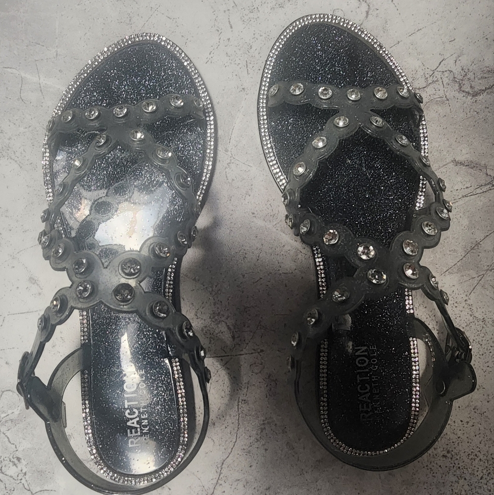 Kenneth Cole Sandals